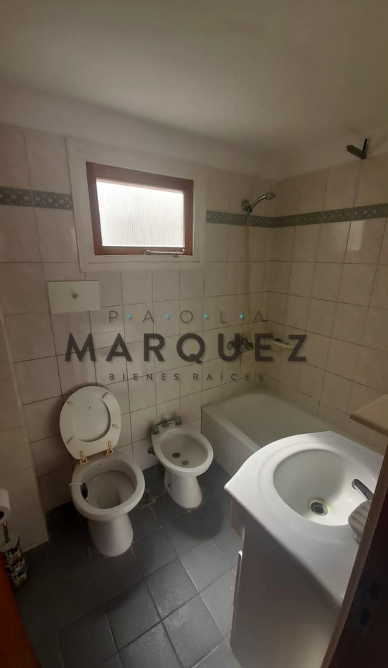 ALQUILER 24 MESES ZONA LA PERLA / INCREMENTO CUATRIMESTRAL POR INDICE I.C.L + EXPENSAS INCLUIDAS