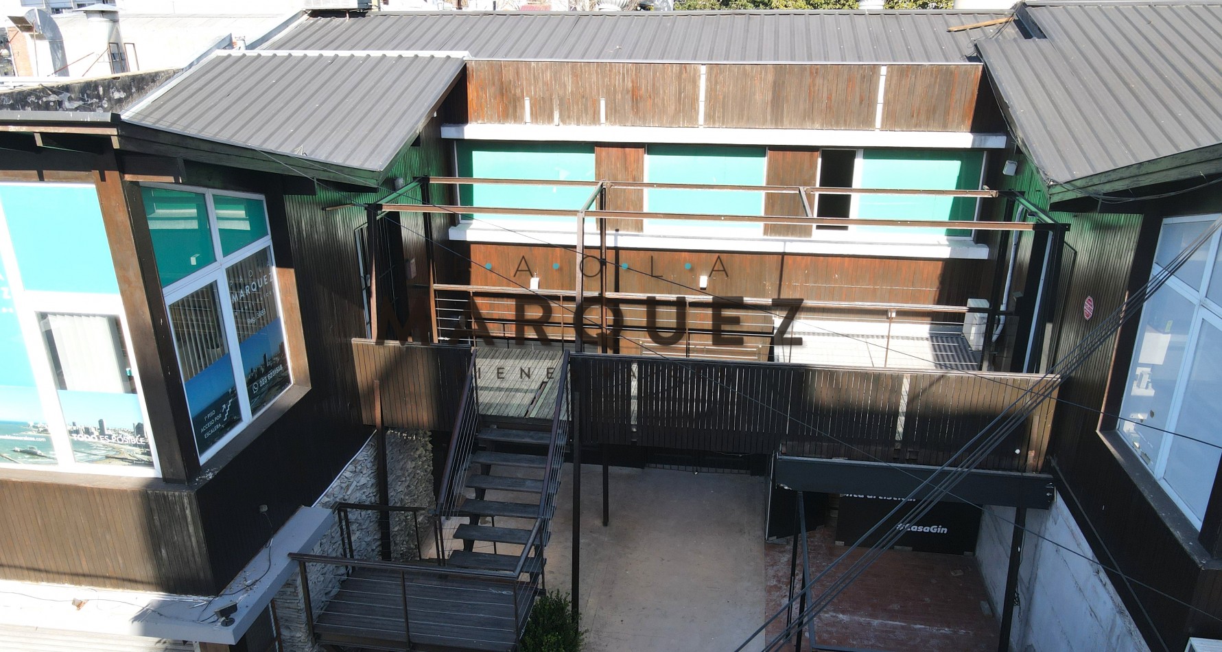 VENTA EN BLOCK / 3 LOCALES + 2 OFICINAS / ZONA GUEMES