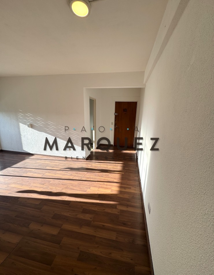 3 AMBIENTES AMPLIOS + BALCON /    A P T O     C R E D I T O