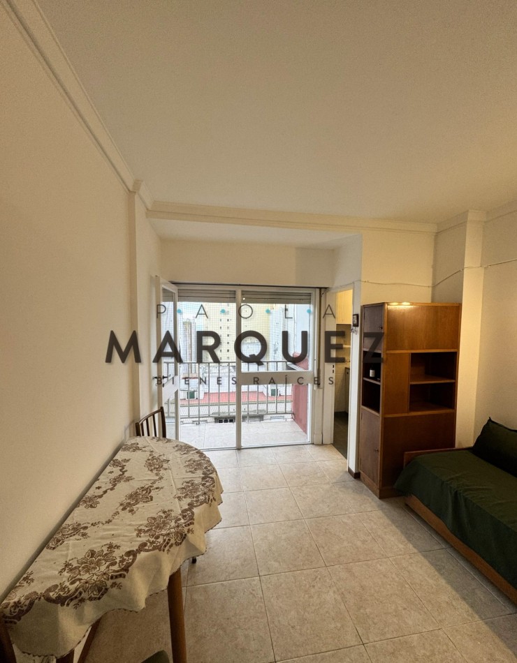 ALQUILER 24 MESES 1 AMBIENTE CON BALCON A LA CALLE