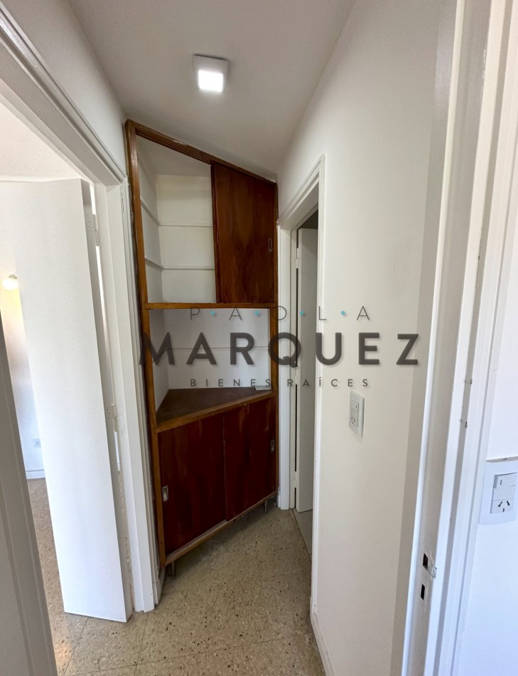 2 ambientes con balcon saliente vista abierta
