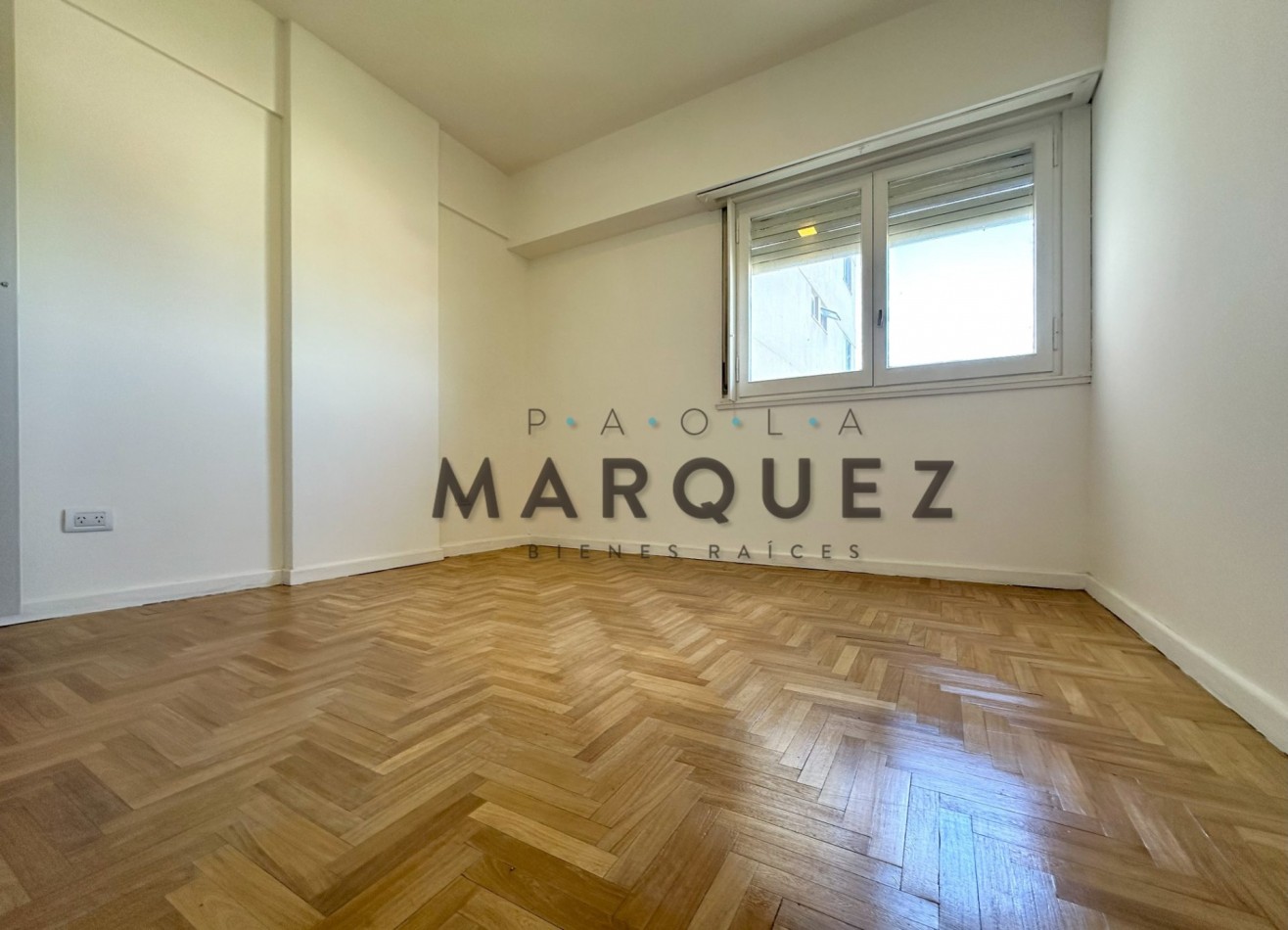 2 ambientes con balcon saliente vista abierta