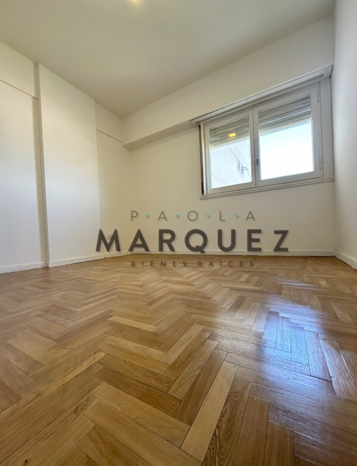 2 ambientes con balcon saliente vista abierta