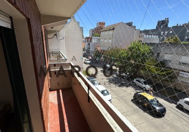 3 Ambientes + 2 Balcones + 1 Cochera 